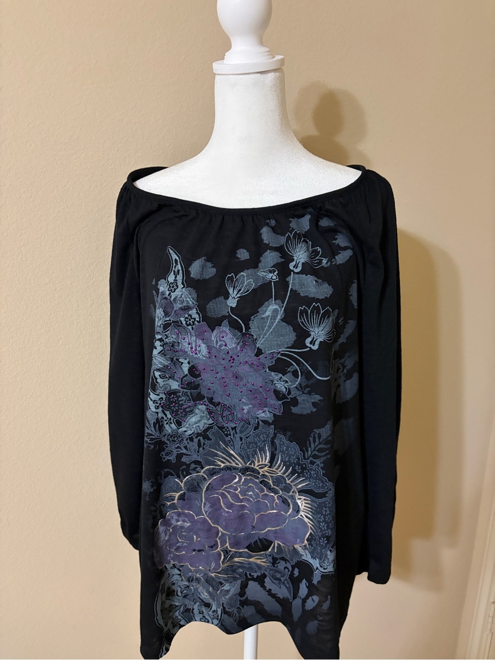 Women’s Black Off-Shoulder Floral Tunic Top